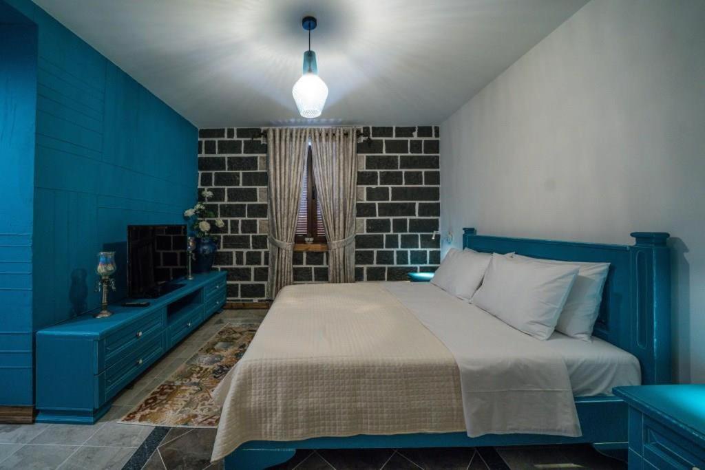 Korca Boutique Hotel Exterior photo