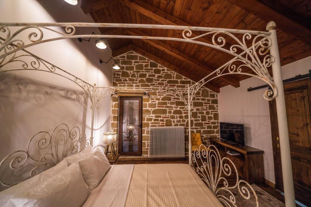 Korca Boutique Hotel Exterior photo