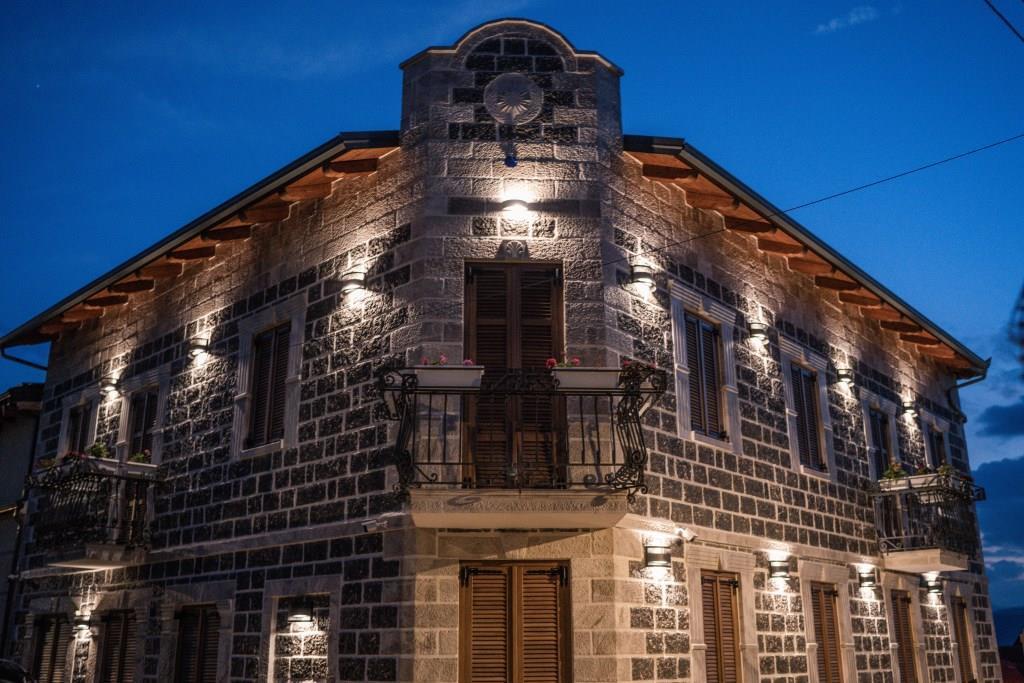 Korca Boutique Hotel Exterior photo