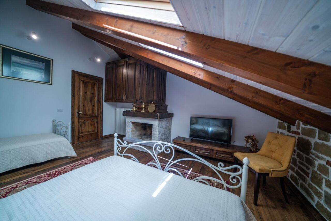 Korca Boutique Hotel Exterior photo